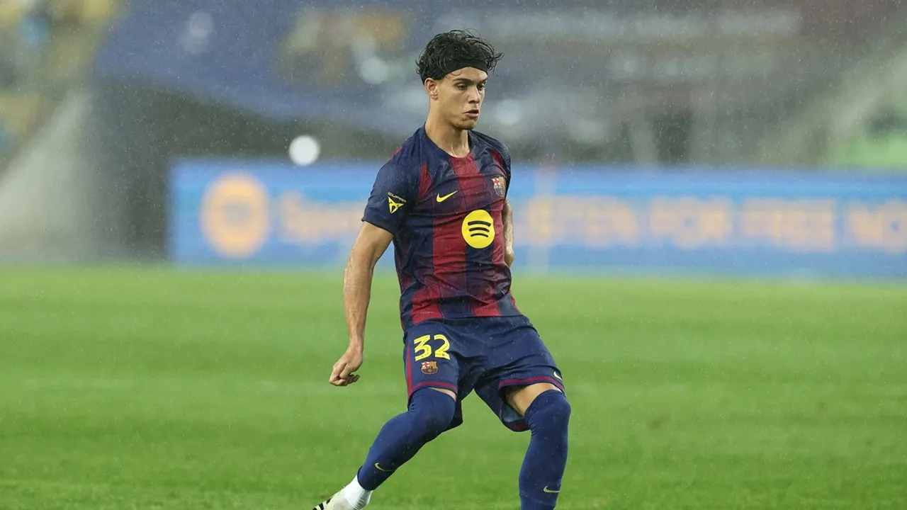 Hector Fort Jadi Incaran Beberapa Klub di Spanyol