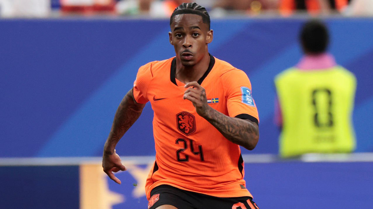 Jika Gagal Gaet Olise, Madrid Bakal All Out Kejar Crysencio Summerville