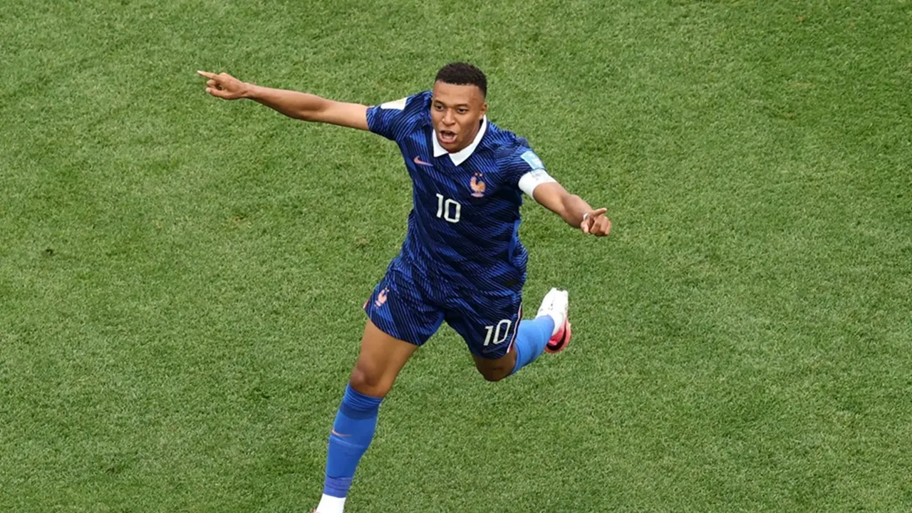 Kylian Mbappe Merasa Mudah Bermain Bersama Michael Olise