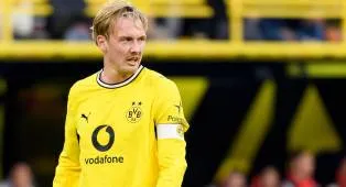 Leeds Kejar Julian Brandt, Media Jerman Sebut Transfernya Sulit Terjadi