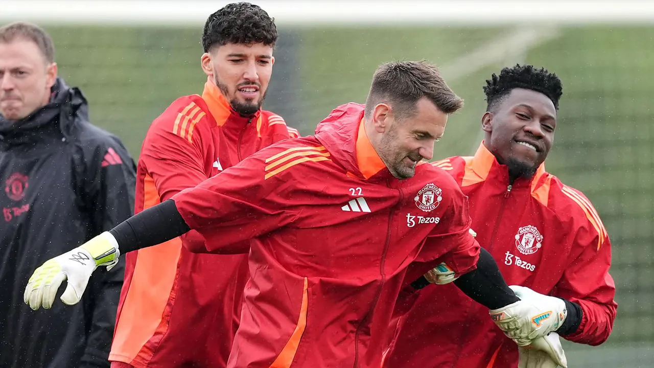 Manchester United Siap Lepas Tiga Penjaga Gawang Sekaligus