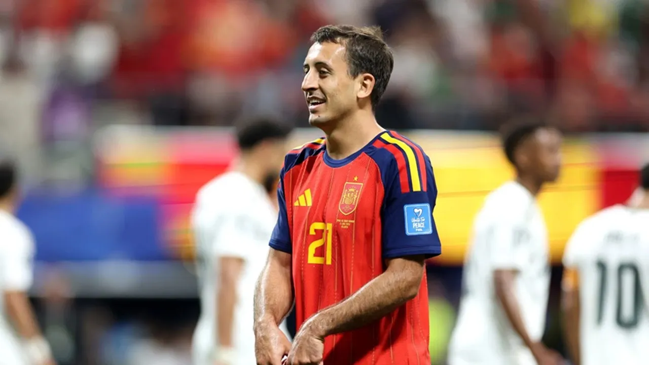 Mikel Oyarzabal Masuk Sebagai Alternatif Incaran Barcelona