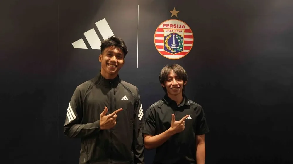 Persija Jakarta Resmi Kerjasama dengan Adidas, Arlyansyah dan Hafizh Ungkap Kebanggaan - sumber: (ileagueid)
