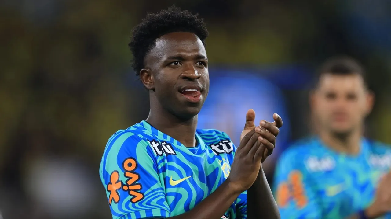 Real Madrid Tak Melarang Vinicius untuk Hengkang, Siapkan Pengganti Top
