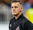 Super League Wajibkan Asisten Lokal, Timnas Indonesia Perlu Ikuti Jejak?