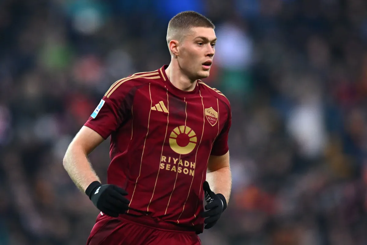 Trabzonspor Incar Dovbyk, Roma Hadapi Kendala Medis - sumber: (footballitalia)