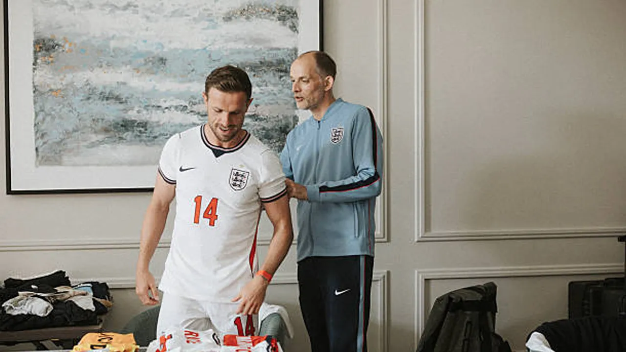 Wayne Rooney Pahami Alasan Thomas Tuchel Bawa Jordan Henderson