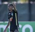 Barcelona Putuskan Tetap Berkomitmen dengan Raphinha