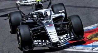 Cadillac Siapkan Mesin F1 Sendiri untuk 2029