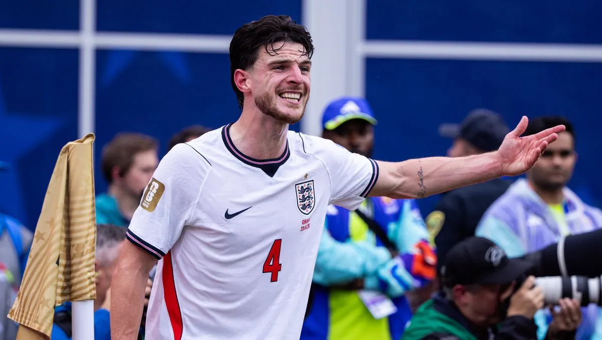 Declan Rice Cedera, Kondisi Fisiknya Diwaspadai Tuchel - sumber: (footballlondon)