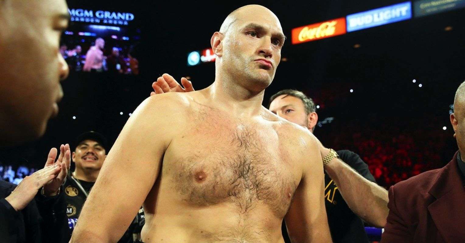 Frank Warren Ragukan Laga Pemanasan Tyson Fury