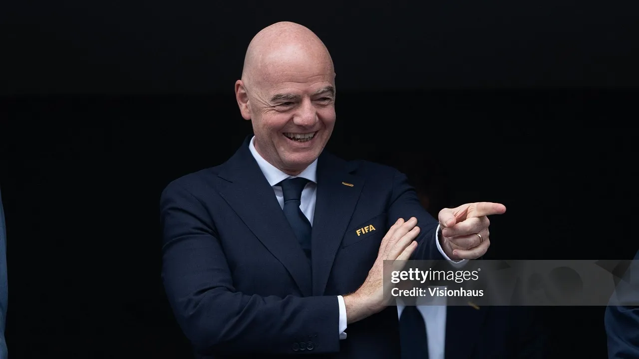 Gianni Infantino tegaskan hydration break bukan untuk tambah pendapatan iklan