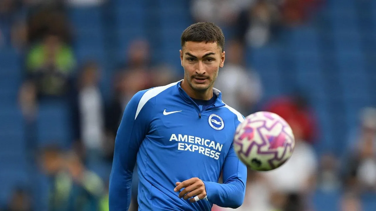 Bek incaran Lazio