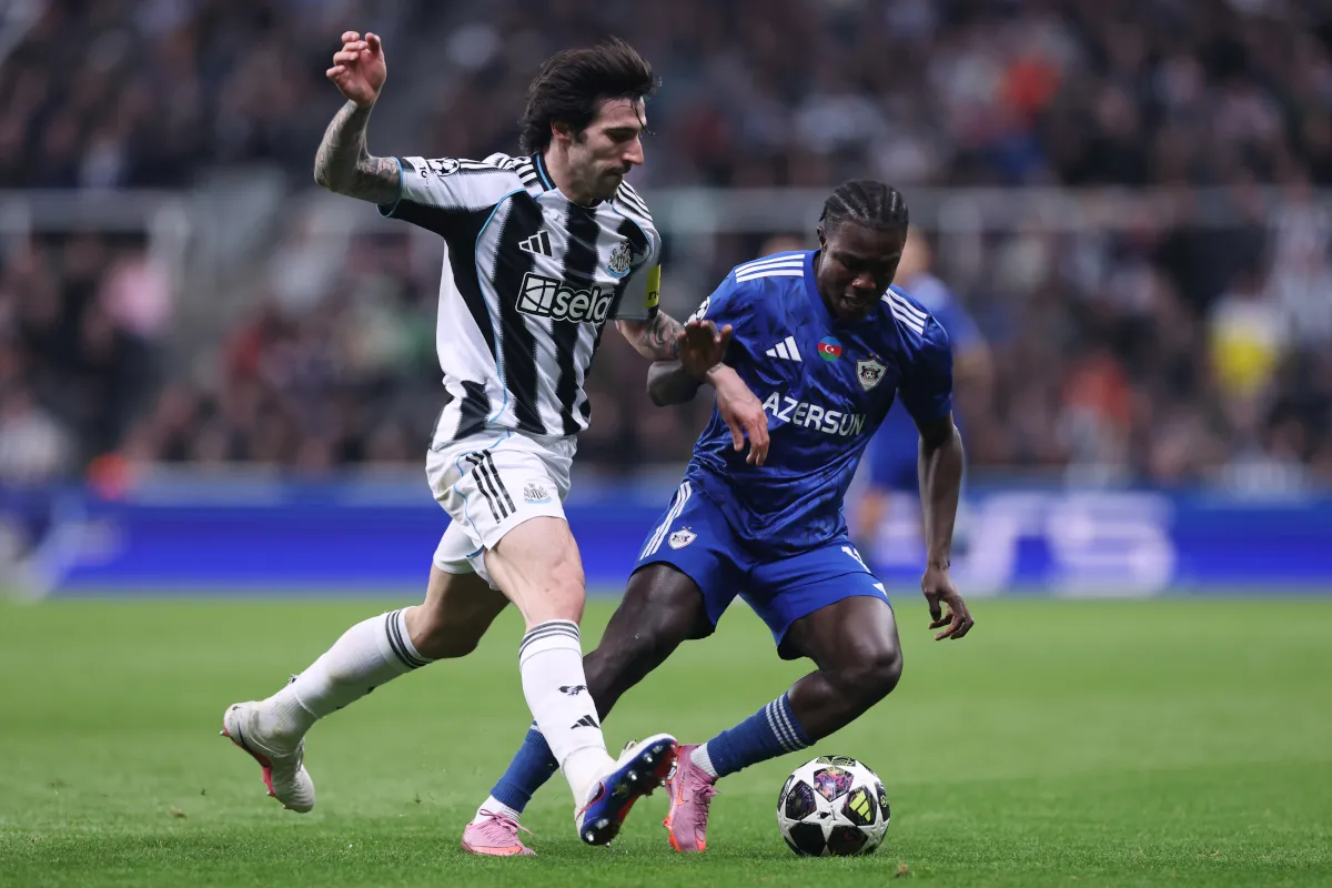 Lecce Bidik Addai dan Guirassy untuk Perkuat Skuad - sumber: (footballitalia)
