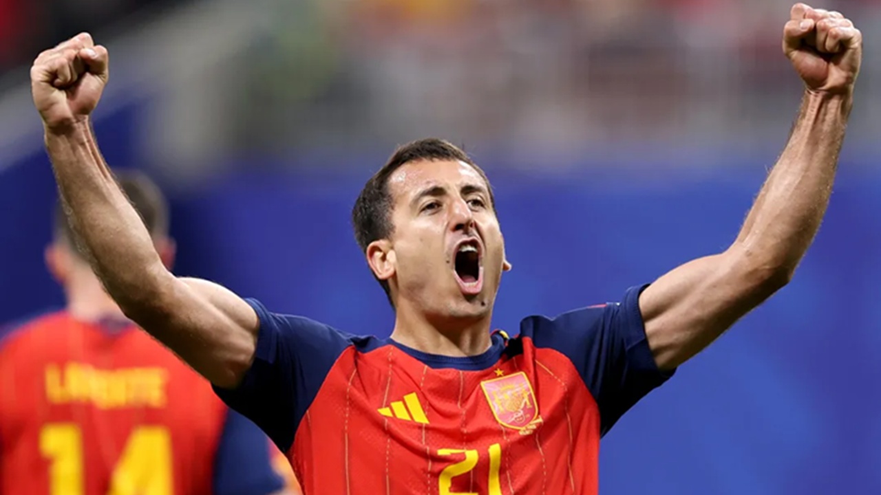 Mikel Oyarzabal Bahas Mengenai Ketertarikan Barcelona