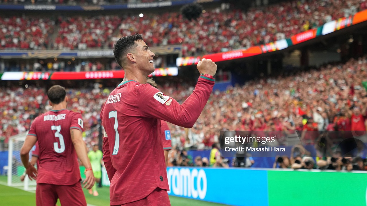 Portugal 5-0 Uzbekistan: Ronaldo Ukir Rekor, Selecao das Quinas Pesta Gol