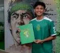 Resmi Gabung Persebaya Surabaya, Ricky Pratama Ungkap Peran Tavares