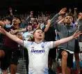 Fansnya Diskriminatif di Final Kompetisi Eropa, UEFA Ingatkan Aston Villa