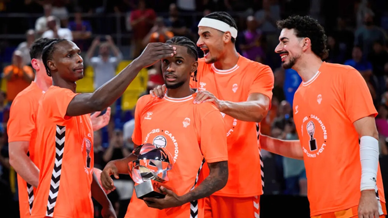 Jean Montero Sabet Penghargaan MVP Liga Endesa