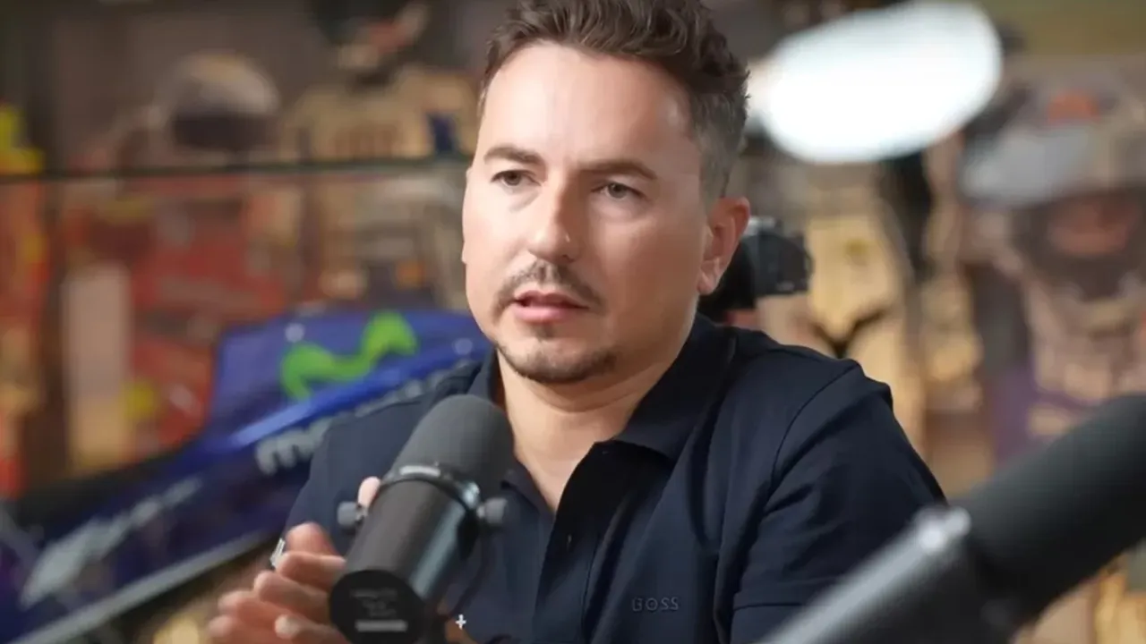 Jorge Lorenzo: Marco Bezzecchi Harusnya Dihukum Seperti Rossi pada 2015