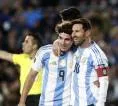 Julian Alvarez Minta Saran dengan Lionel Messi Mengenai Barcelona