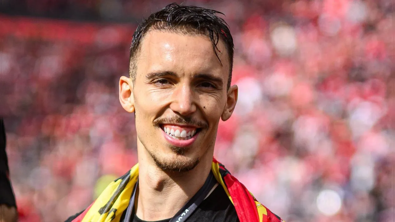 Bek incaran Atletico Madrid