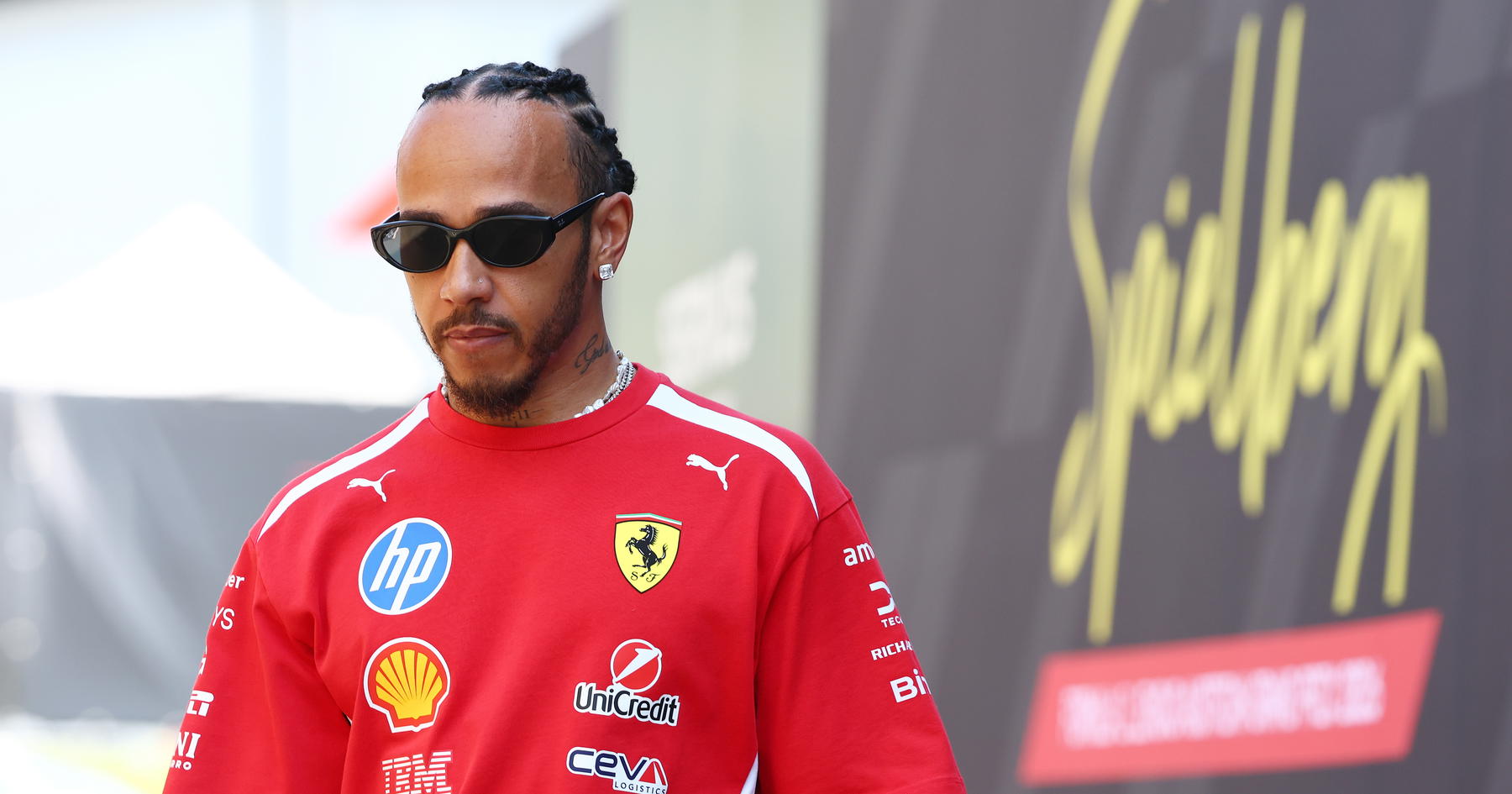 Lewis Hamilton Ungkap Cedera Serius Saat Uji Coba Ferrari