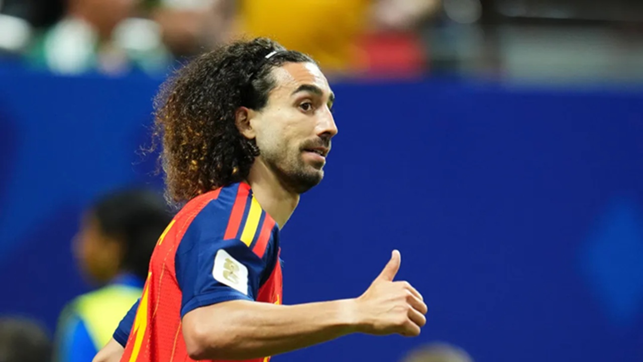 Marc Cucurella Rela Berkorban demi Vinicius Jr