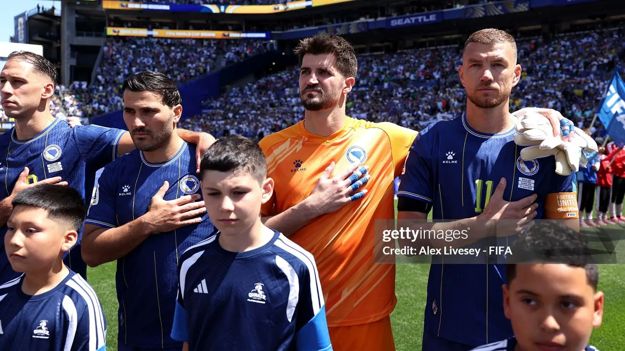 Nikola Vasilj Terharu Lihat Dukungan Suporter Bosnia di Piala Dunia 2026