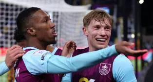 Burnley Degradasi, Brentford Ingin Rekrut Jaidon Anthony dan Zian Flemming