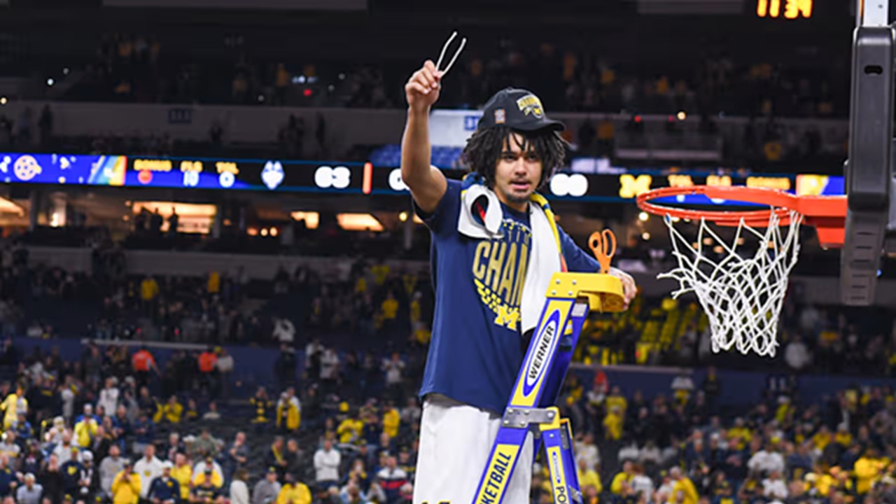 Elliot Cadeau Putuskan untuk Kembali Perkuat Michigan
