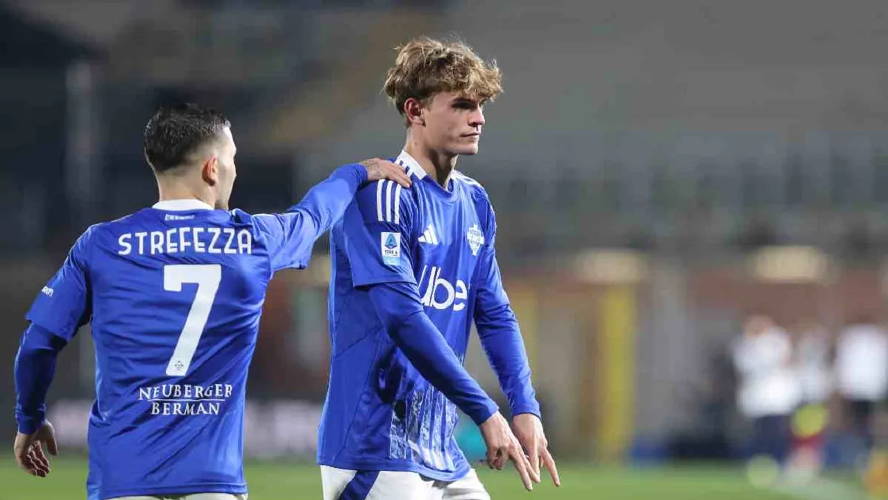 Emiliano Viviano: Inter Butuh Pemain Tipe Nico Paz atau Mason Greenwood