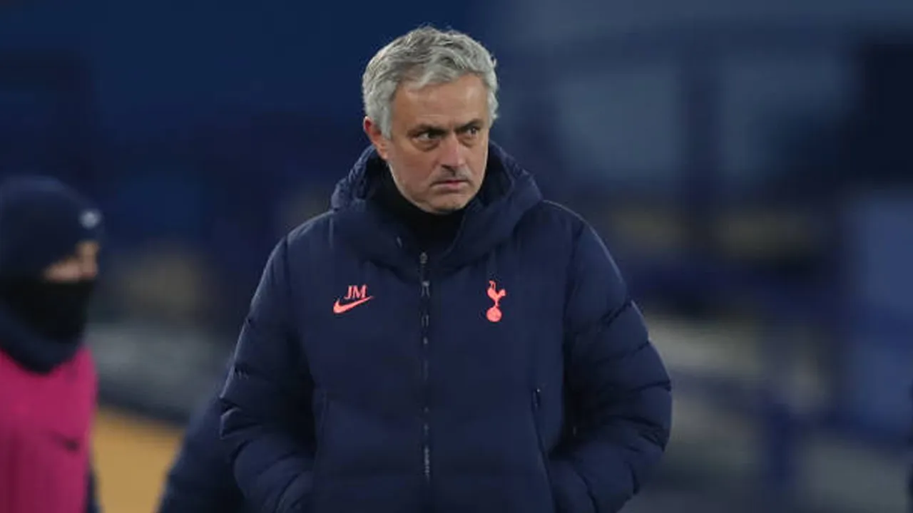 Kenang Momen Pahit, Jose Mourinho Masih Belum Terima Dipecat Tottenham