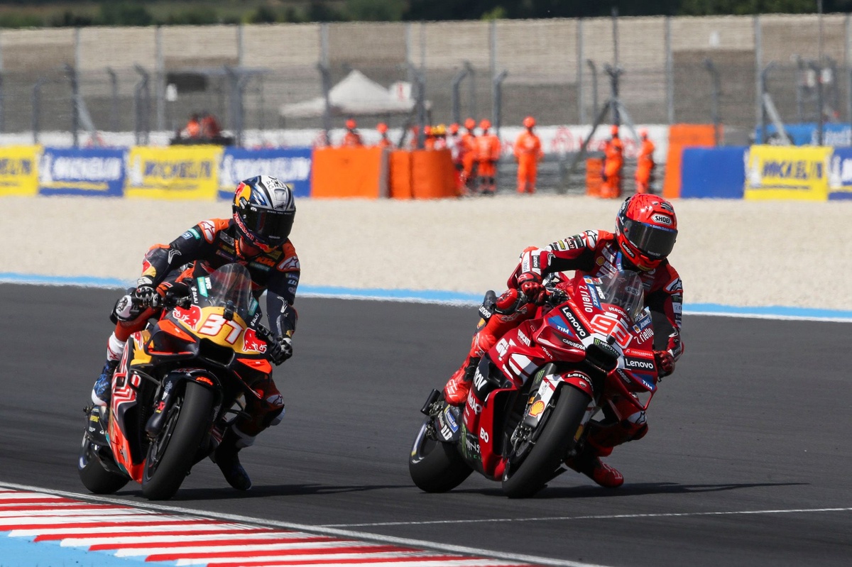 Marquez dan Acosta Bicarakan Kerja Sama di MotoGP 2027