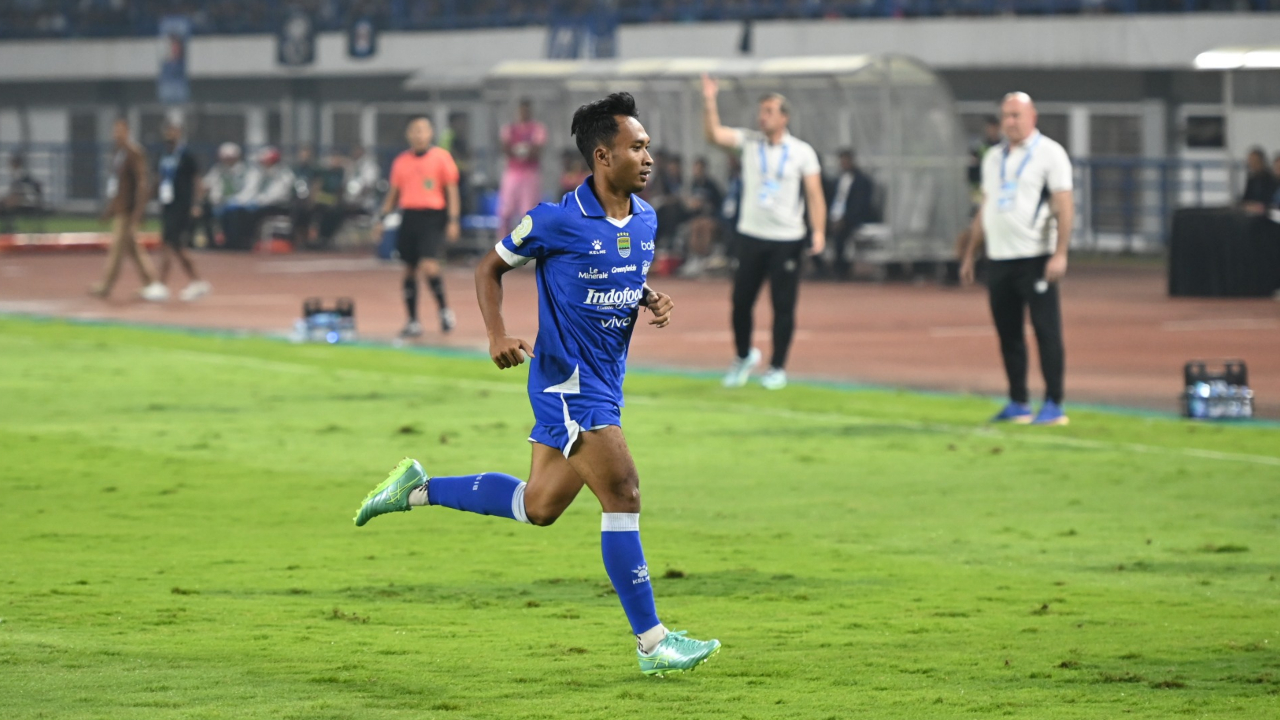 Robi Darwis Angkat Bicara Soal Akhiri Kebersamaan di Persib