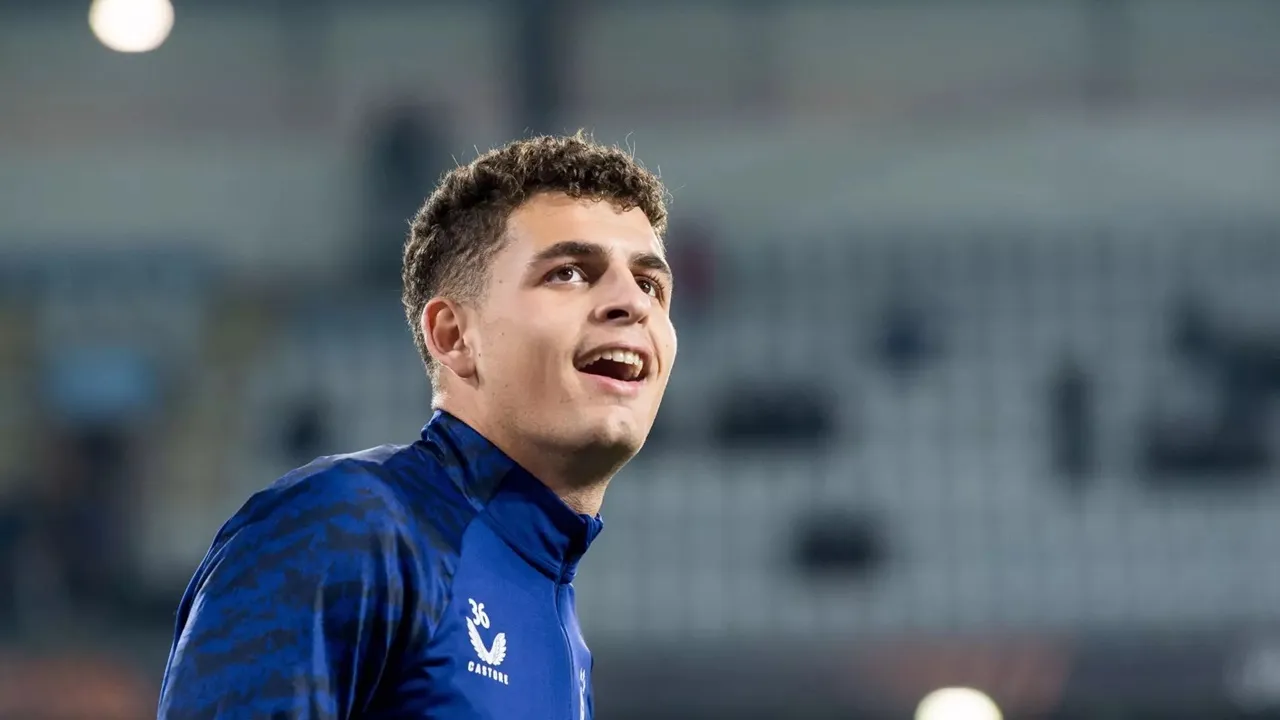Bek incaran Lazio