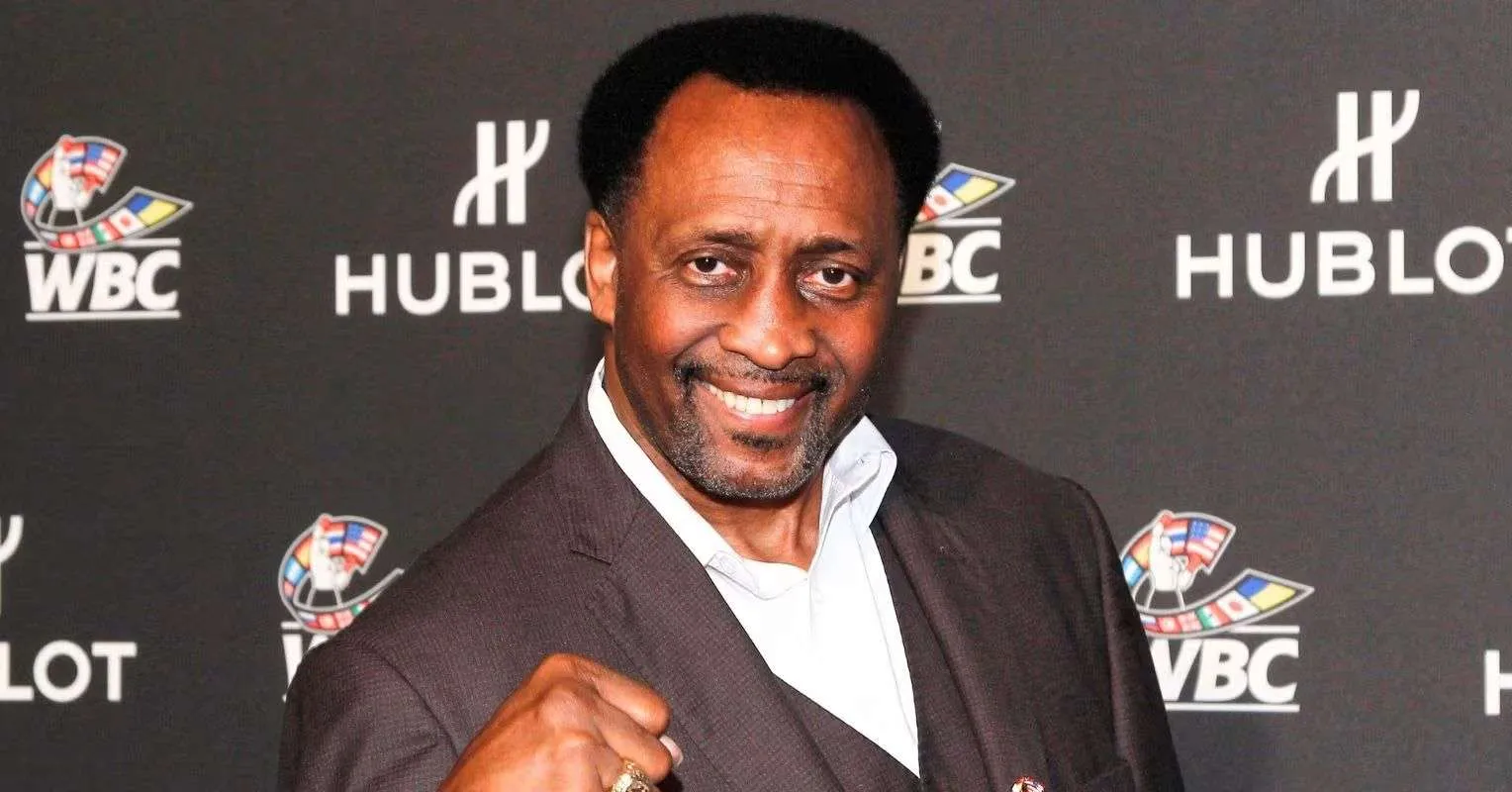 Thomas Hearns Sebut Salah Satu Four Kings Pemukul Terkeras - sumber: (secondsout)