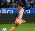Barcelona Masih Ragu-ragu dengan Status Jules Kounde