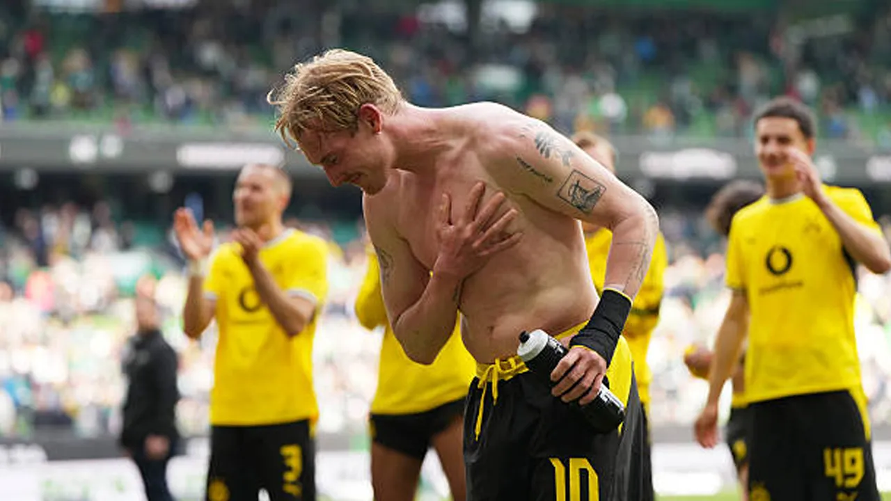 Berstatus Bebas Transfer, Leeds United Bergerak Cepat Amankan Julian Brandt