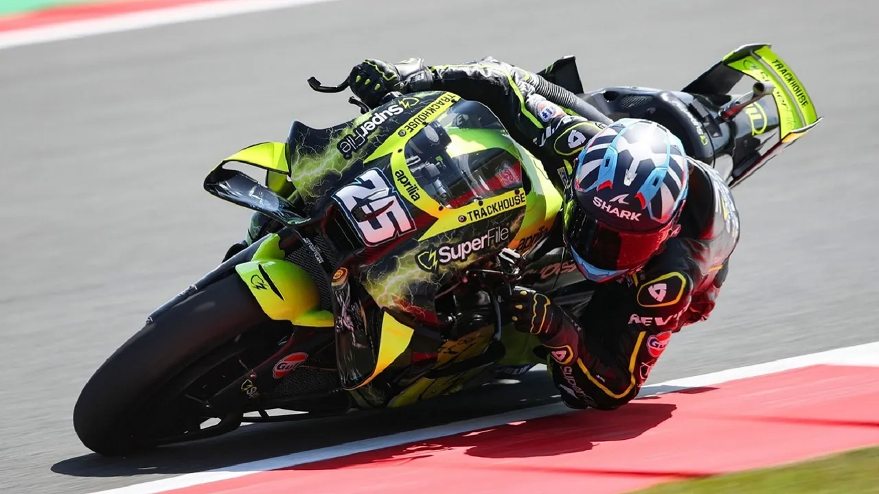Hasil Lengkap Sprint Race MotoGP Belanda: Trackhouse Finish 1-2