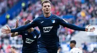 Kalah Cepat, Barcelona Terancam Gagal Rekrut Fisnik Asllani
