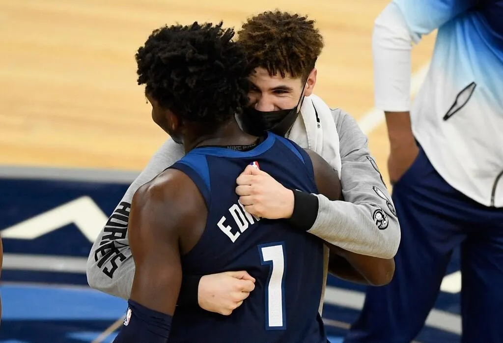 LaMelo Ball Bergabung, Edwards Sambut Antusias di Timberwolves - sumber: (mainbasket)