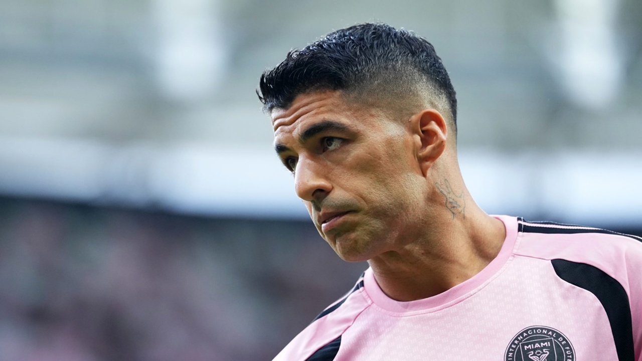 Luis Suarez Merasa Barcelona Butuh Penyerang Lebih Tradisional