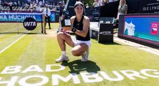 Naomi Osaka Mundur, Karolina Muchova Naik Podium Juara Di Bad Homburg