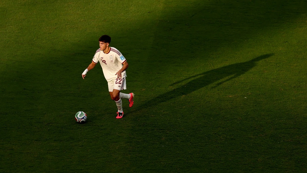 Pau Cubarsi Bangga Antarkan Timnas Spanyol Tembus Juara Grup H