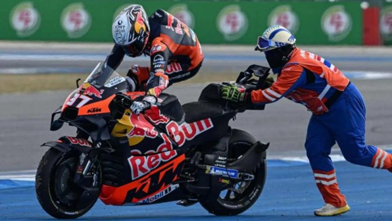 Pedro Acosta Desak KTM Atasi Masalah Motor yang Membahayakan Keselamatan