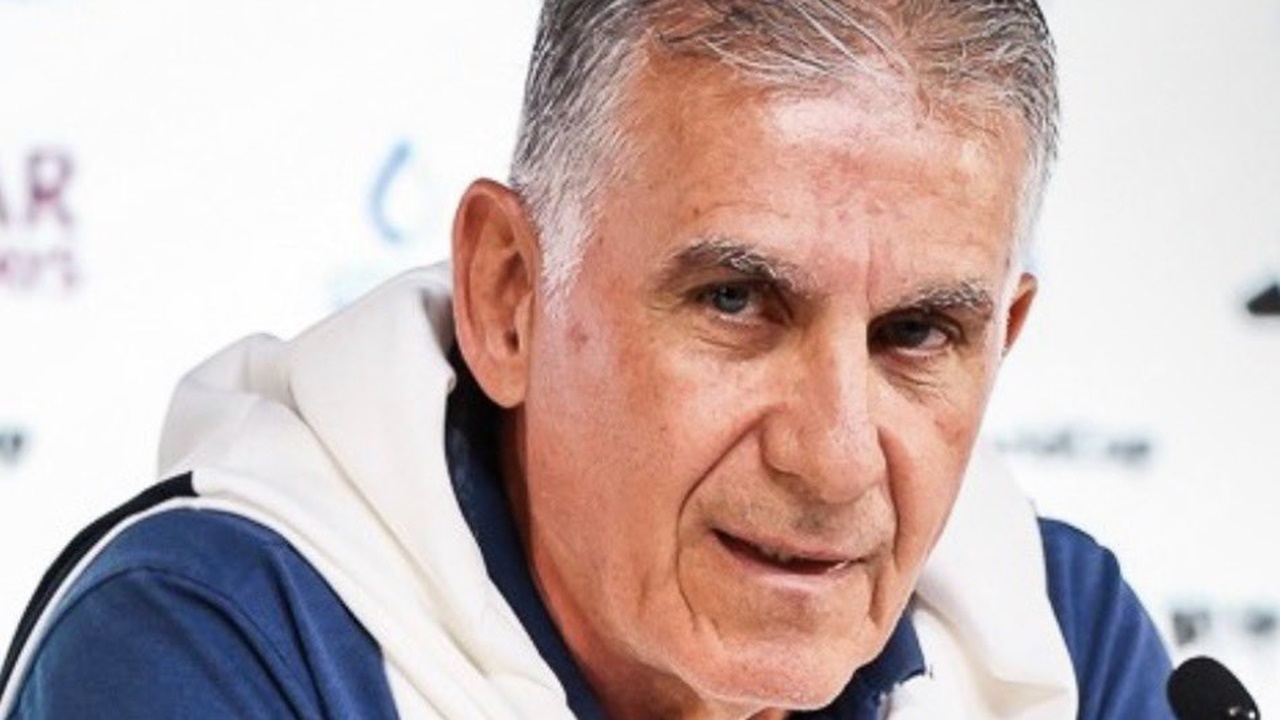 Queiroz Ingin Ghana Tiru Semangat Man United di Nou Camp