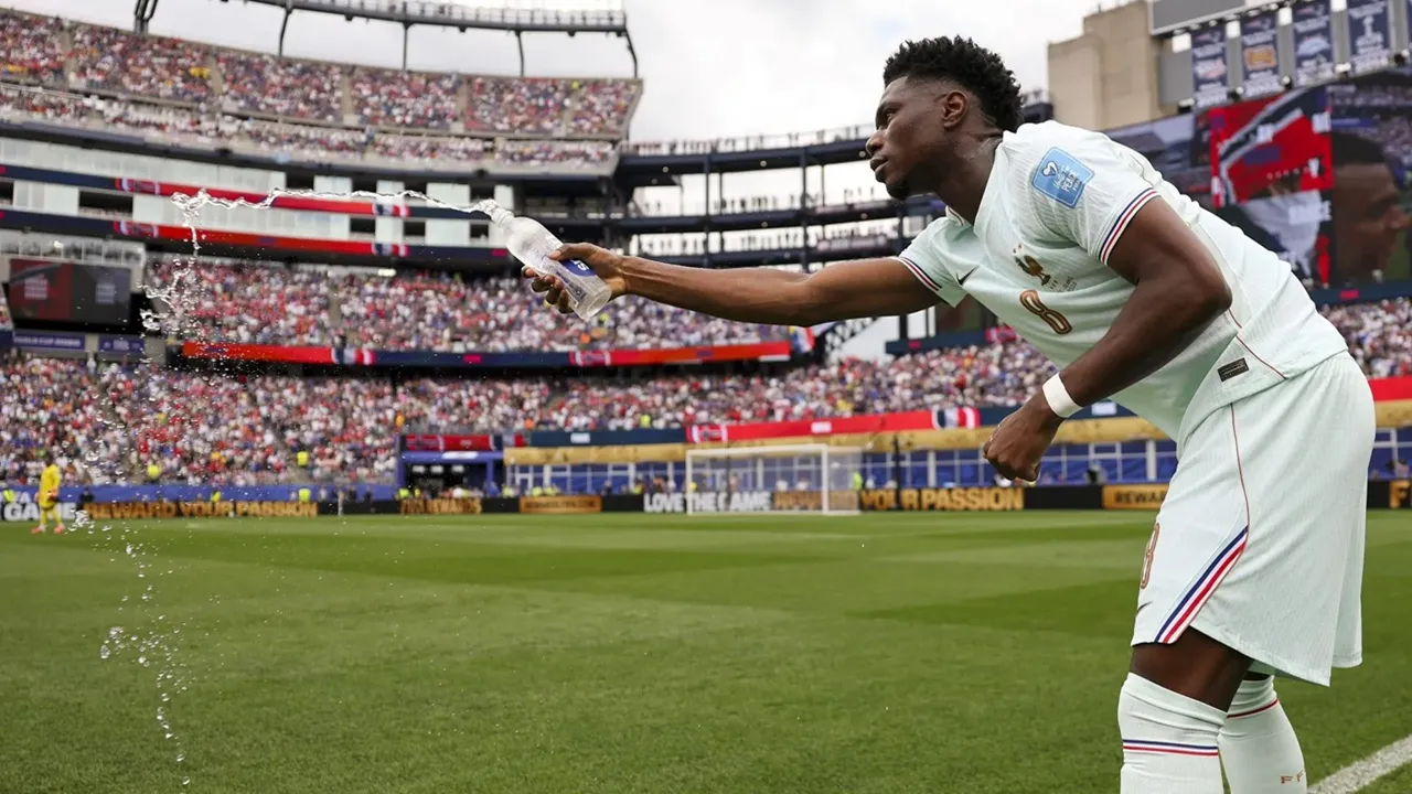 Real Madrid Tetapkan Harga Tchouameni Setara dengan Enzo Fernandez