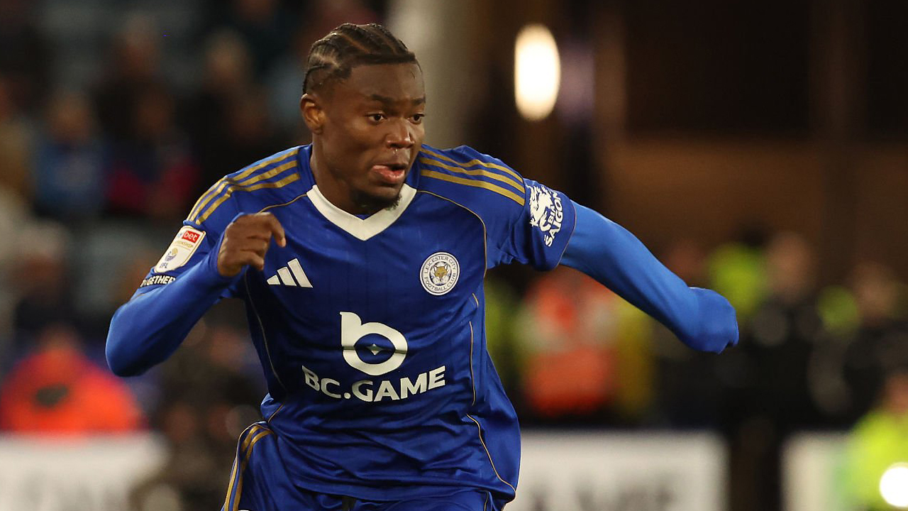 West Ham Incar Abdul Fatawu untuk Gantikan Crysencio Summerville