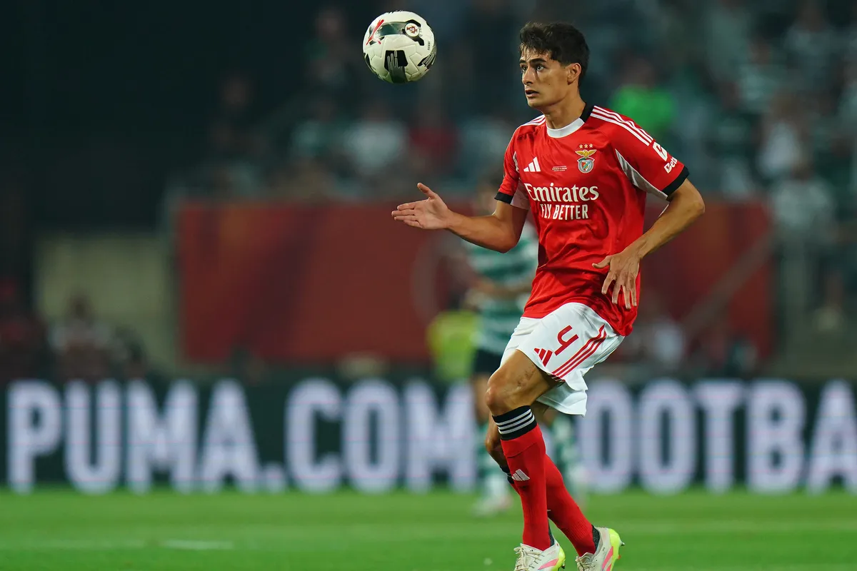 AC Milan Bidik Silva, Hjulmand, dan Casado Usai Amankan Goncalo Ramos - sumber: (footballitalia)